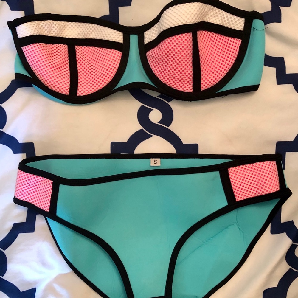 Replica triangl bikini